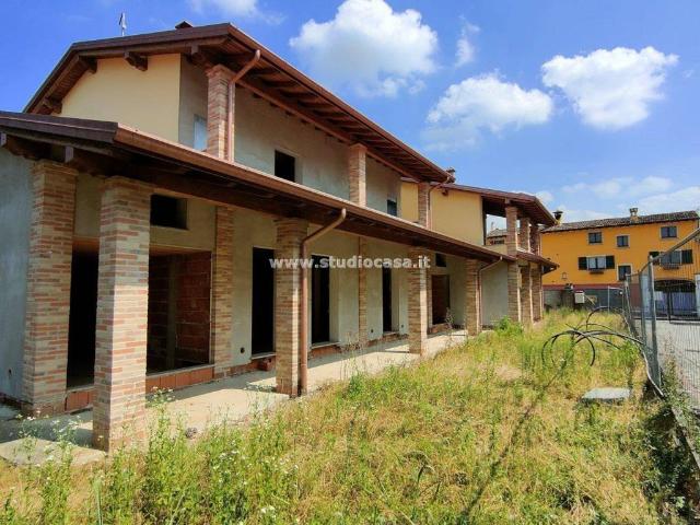Villetta a schiera in vendita a Casaletto Ceredano CR