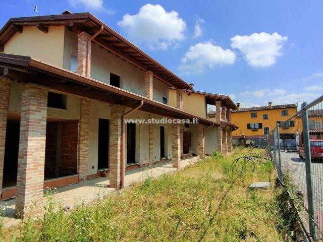 Villetta a schiera in vendita a Casaletto Ceredano CR