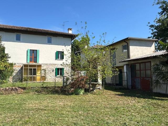 Villetta a schiera in vendita a Cassacco UD