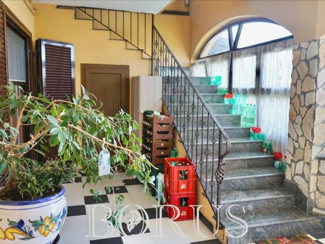 Villetta a schiera in vendita a Castel Volturno CE