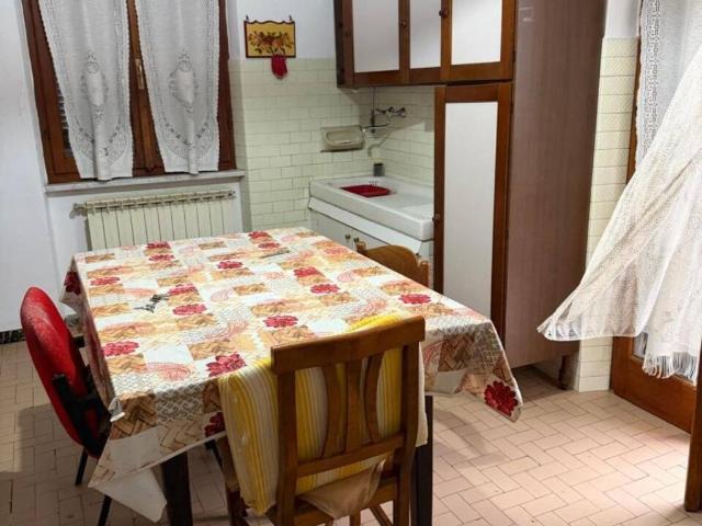 Villetta a schiera in vendita a Castelnuovo Magra SP