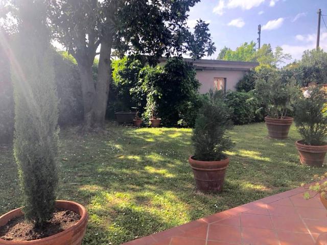 Villetta a schiera in vendita a Castelnuovo Magra SP