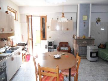 Villetta a schiera in vendita a Castelfranci AV
