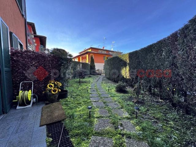 Villetta a schiera in vendita a Castelletto Sopra Ticino NO