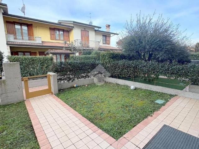 Villetta a schiera in vendita a Castelli Calepio BG