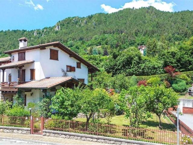 Villetta a schiera in vendita a Castione della Presolana BG