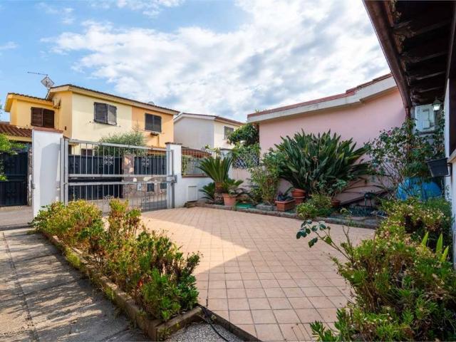 Villetta a schiera in vendita a Capoterra CA