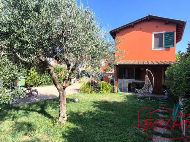 Villetta a schiera in vendita a Capannori LU