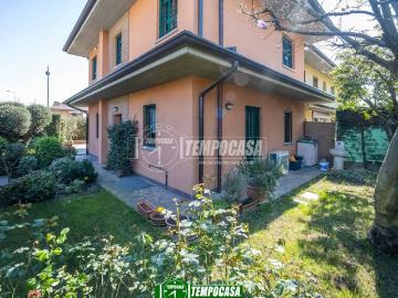 Villetta a schiera in vendita a Capriate San Gervasio BG
