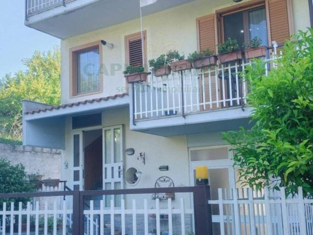 Villetta a schiera in vendita a Capriglia Irpina AV