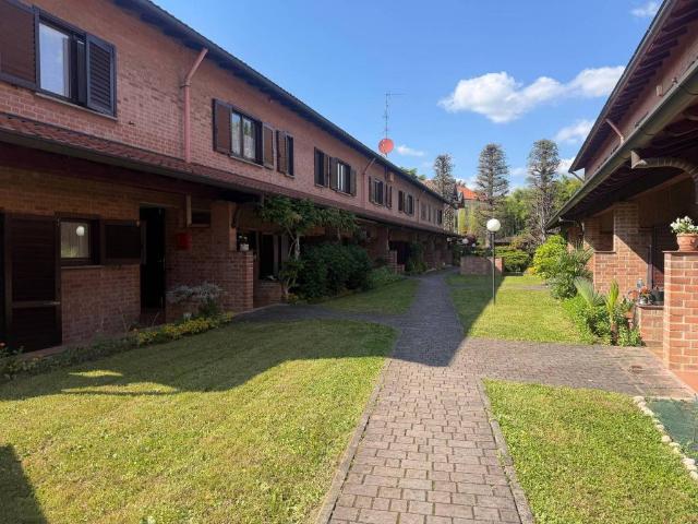Villetta a schiera in vendita a Carate Brianza MB