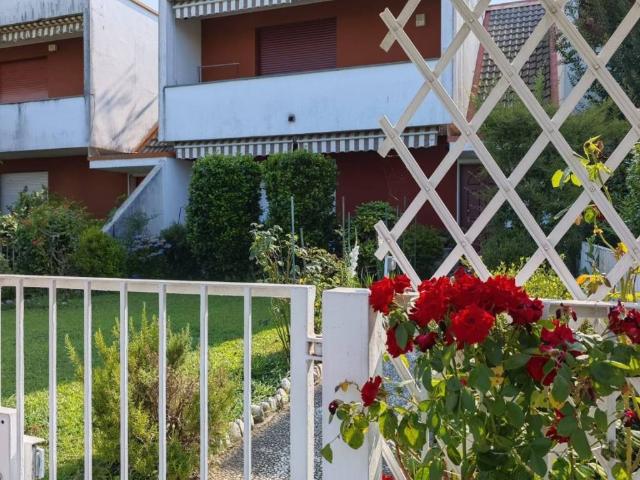 Villetta a schiera in vendita a Cardano al Campo VA