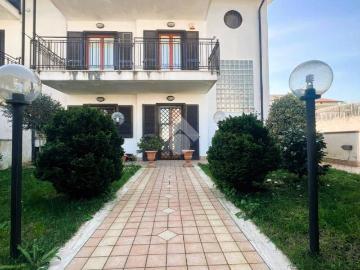 Villetta a schiera in vendita a Carinaro CE