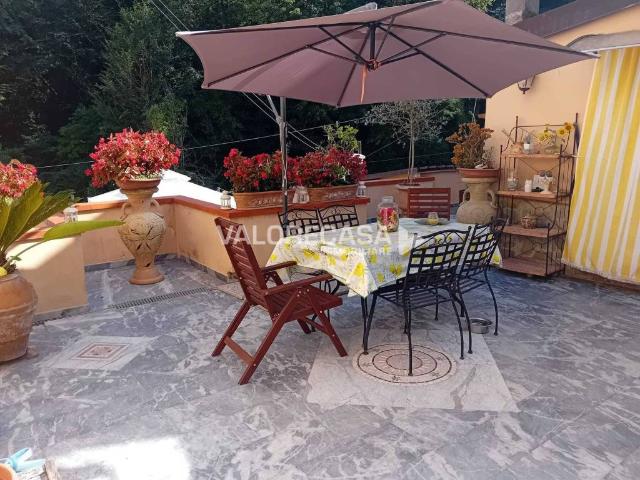 Villetta a schiera in vendita a Carrara MS