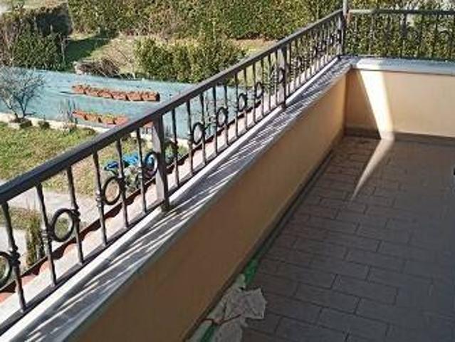 Villetta a schiera in vendita a Carrara MS