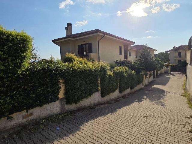 Villetta a schiera in vendita a Catanzaro CZ