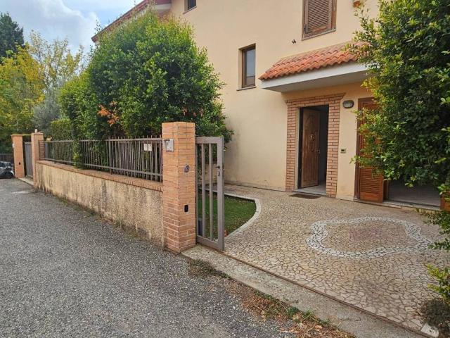 Villetta a schiera in vendita a Catanzaro CZ