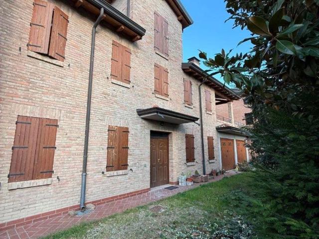 Villetta a schiera in vendita a Cavezzo MO