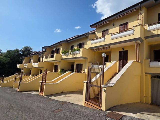Villetta a schiera in vendita a Cave RM