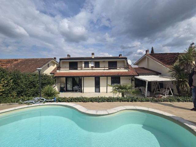 Villetta a schiera in vendita a Ceccano FR