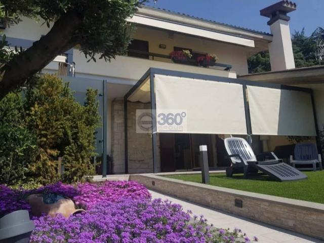 Villetta a schiera in vendita a Cellatica BS