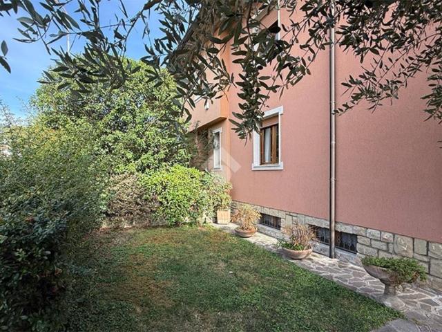 Villetta a schiera in vendita a Cellatica BS
