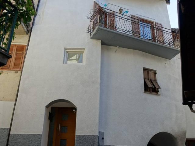 Villetta a schiera in vendita a Cembra Lisignago TN