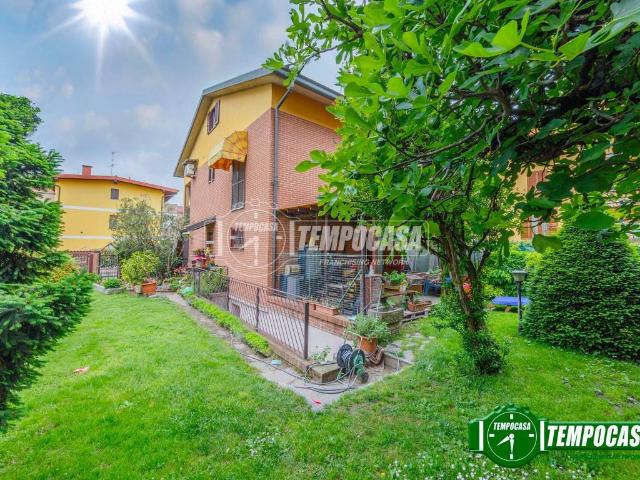 Villetta a schiera in vendita a Cesano Boscone MI
