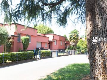 Villetta a schiera in vendita a Cernusco Lombardone LC