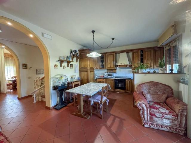Villetta a schiera in vendita a Cerreto Guidi FI
