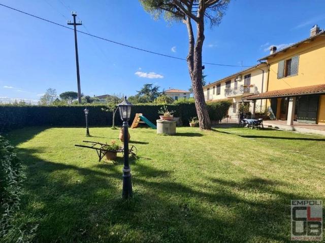 Villetta a schiera in vendita a Cerreto Guidi FI