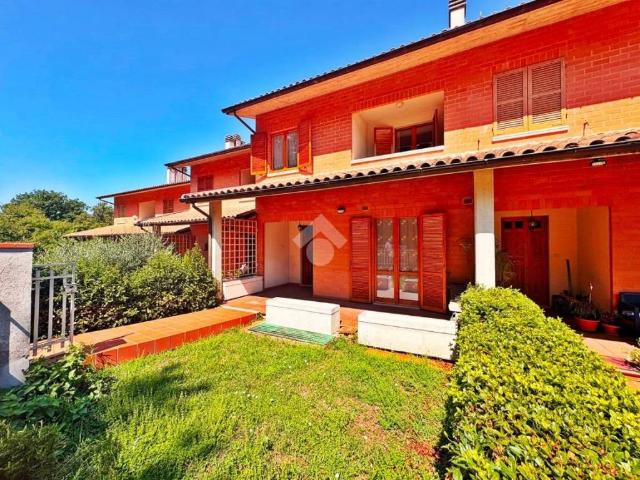 Villetta a schiera in vendita a Cerreto d'Esi AN