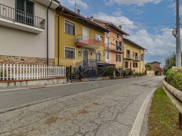 Casa indipendente in vendita a Cerrione BI