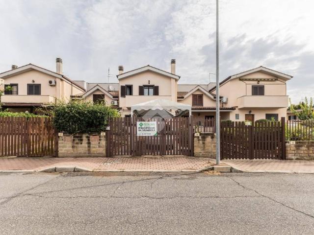 Villetta a schiera in vendita a Cerveteri RM