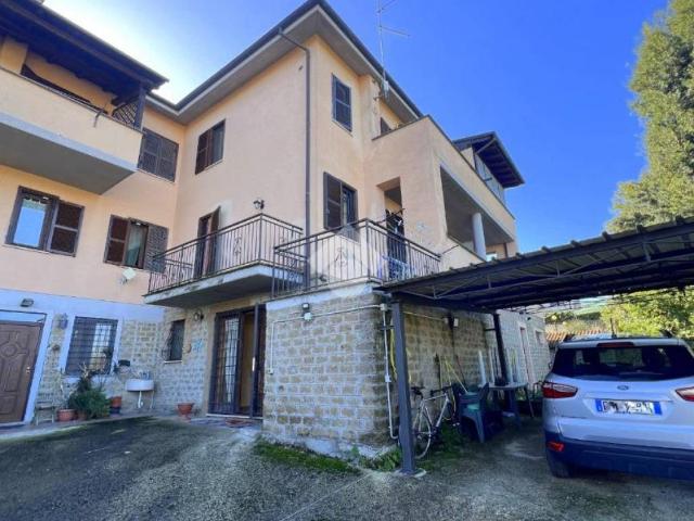 Villetta a schiera in vendita a Civita Castellana VT