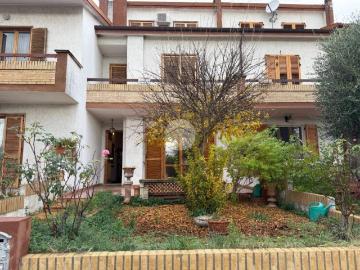 Villetta a schiera in vendita a Colli al Metauro PU