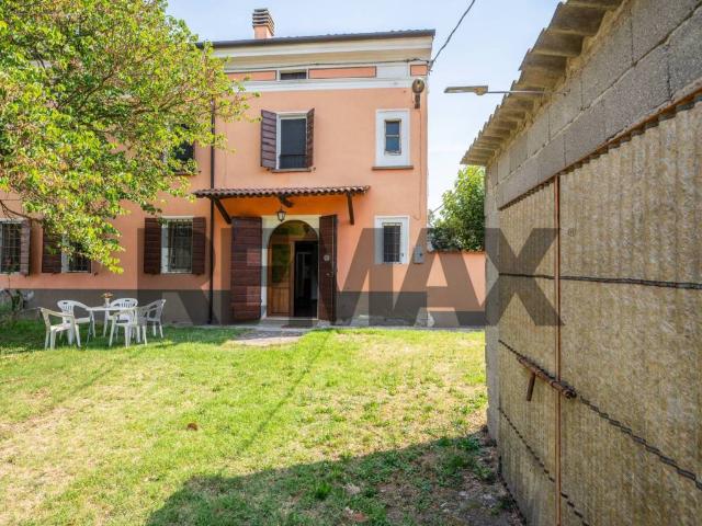 Villetta a schiera in vendita a Commessaggio MN