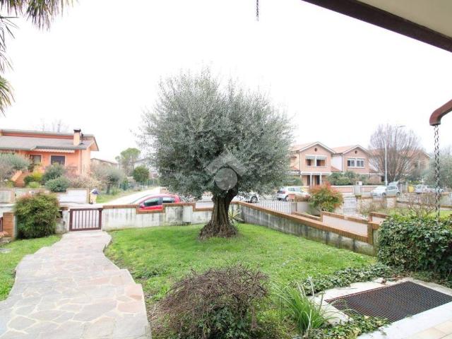 Villetta a schiera in vendita a Concordia Sagittaria VE