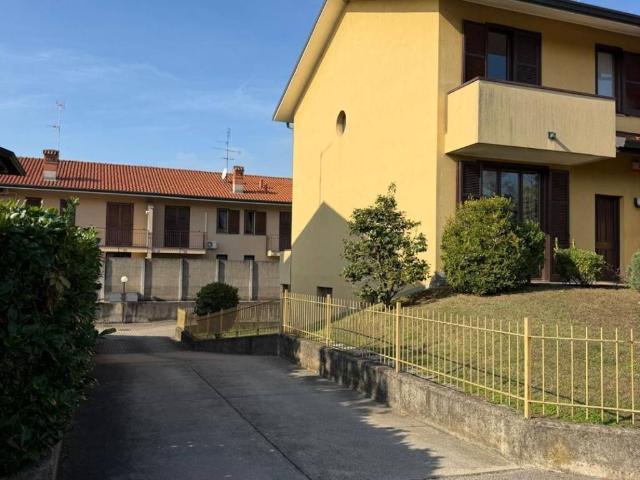 Villetta a schiera in vendita a Corbetta MI