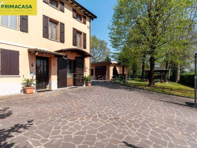 Villetta a schiera in vendita a Correggio RE
