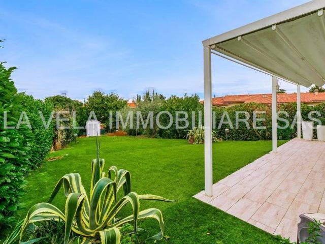 Villa in vendita a Desenzano del Garda BS