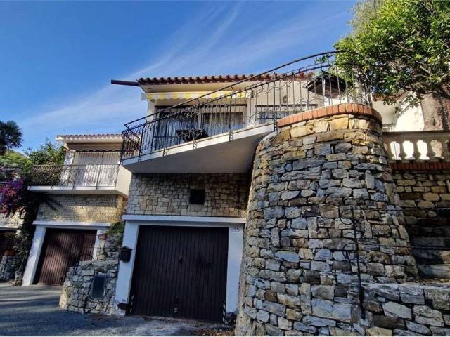Villetta a schiera in vendita a Diano Marina IM