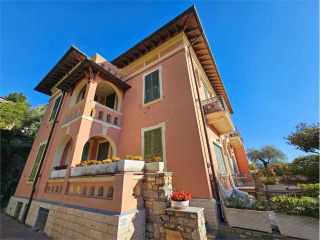 Villetta a schiera in vendita a Diano Marina IM