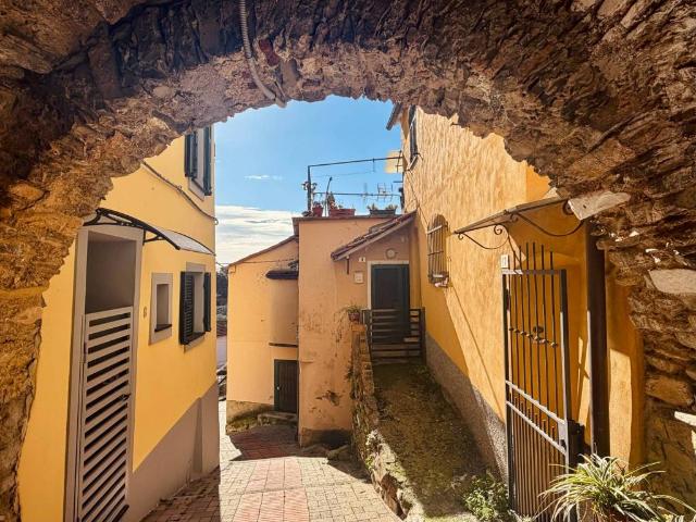 Villetta a schiera in vendita a Diano San Pietro IM