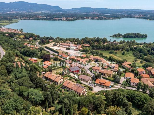 Villetta a schiera in vendita a Eupilio CO