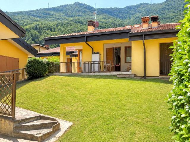 Villetta a schiera in vendita a Endine Gaiano BG