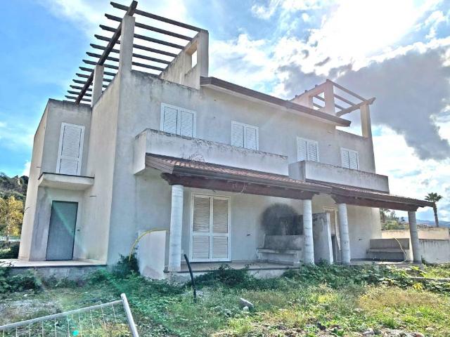 Villetta a schiera in vendita a Furnari ME