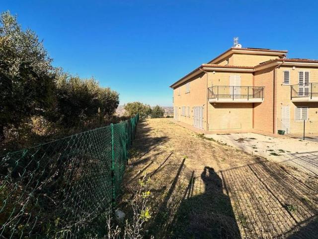 Villetta a schiera in vendita a Fermo FM
