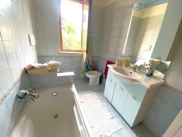 Villetta a schiera in vendita a Ferentillo TR