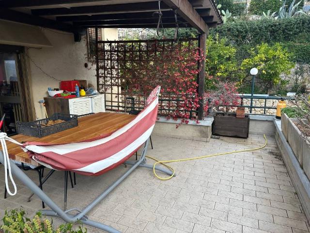 Villetta a schiera in vendita a Finale Ligure SV